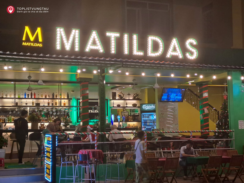 Hamburger ngon tại Matildas Resto Vũng Tàu
