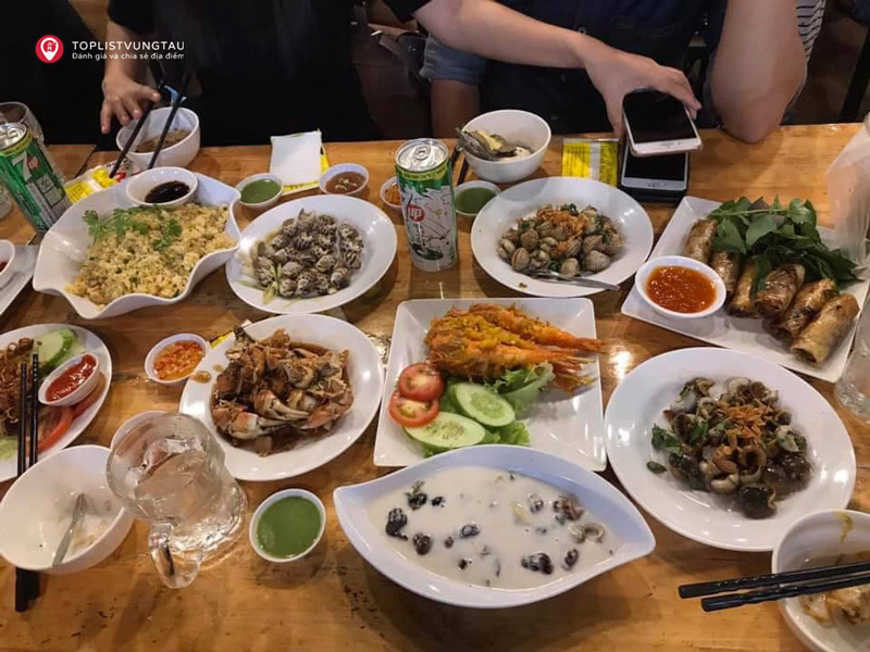 Quán ăn gia đình Ốc Tự Nhiên tại Vũng Tàu